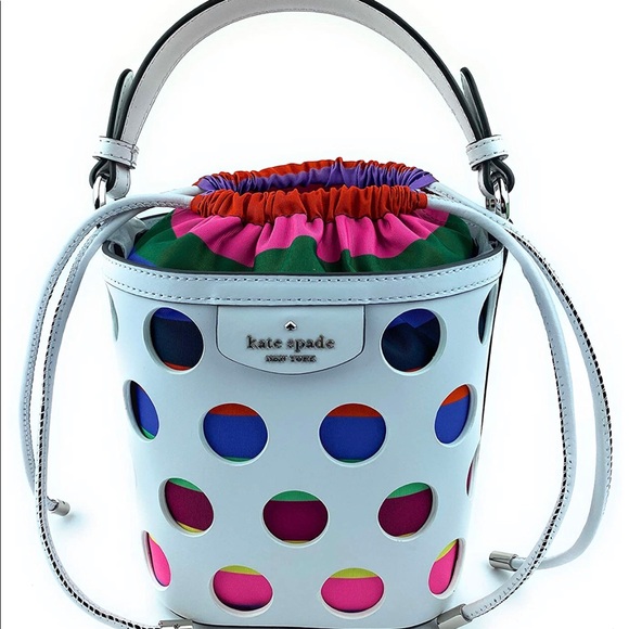 SOLD Kate Spade Small Bucket Pippa perf Dot White - Picture 7 of 9